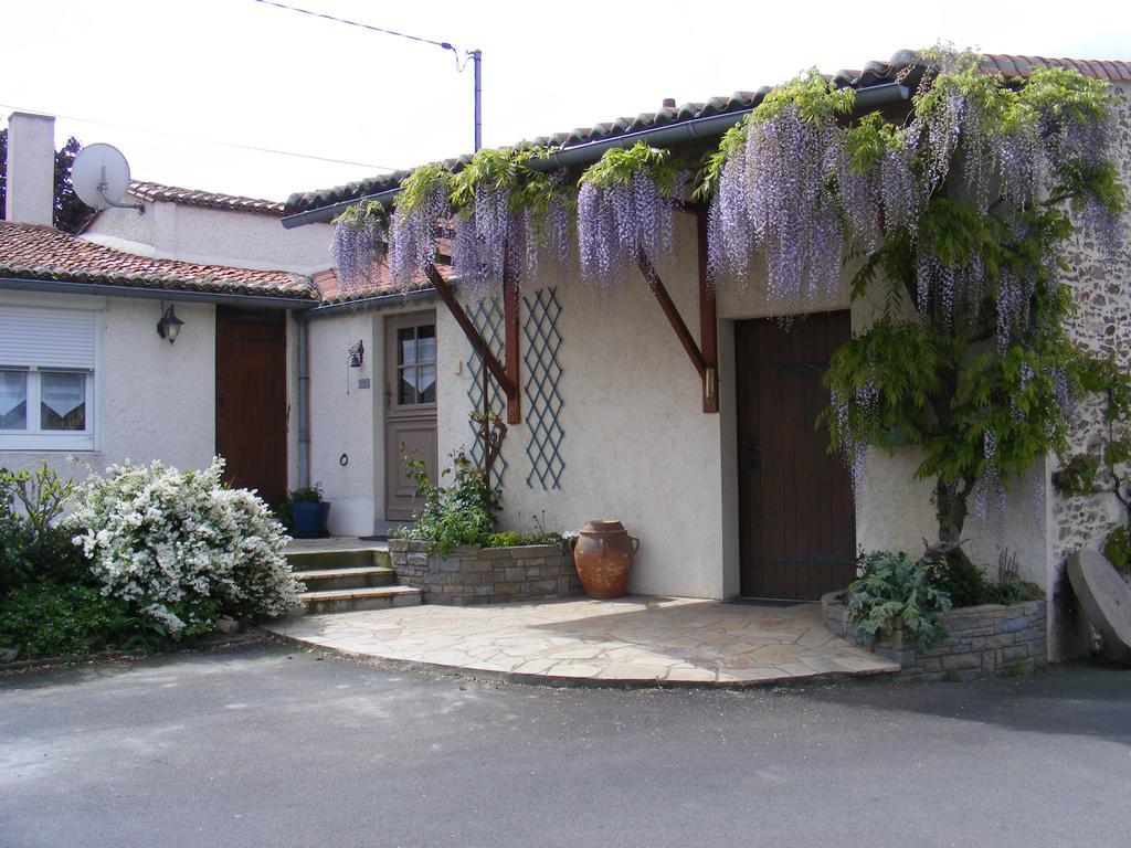 Chambres d'Hôtes Vignes et Loire Drain Exterior foto